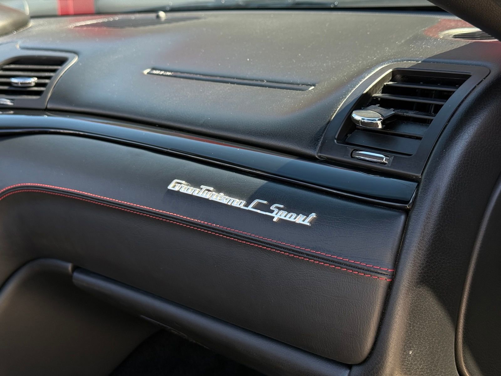 Used 2018 Maserati GranTurismo Sport image 21