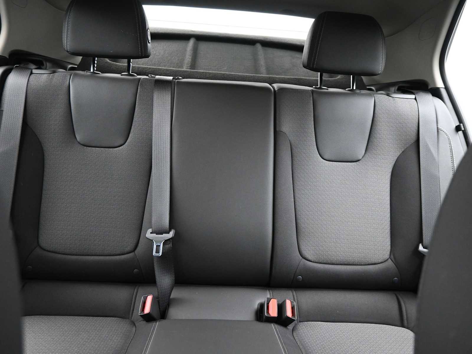 Used 2024 Buick Encore GX Preferred image 23