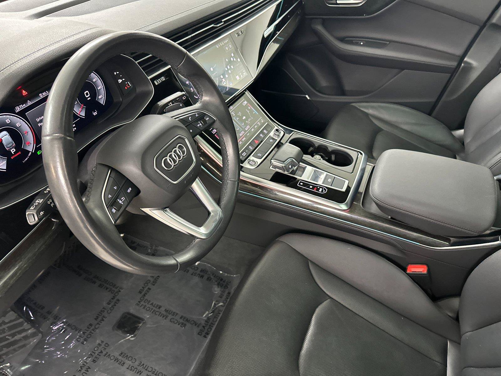 Used 2023 Audi Q7 2.0T Premium Plus w/ Premium Plus Package AWD/4WD image 10