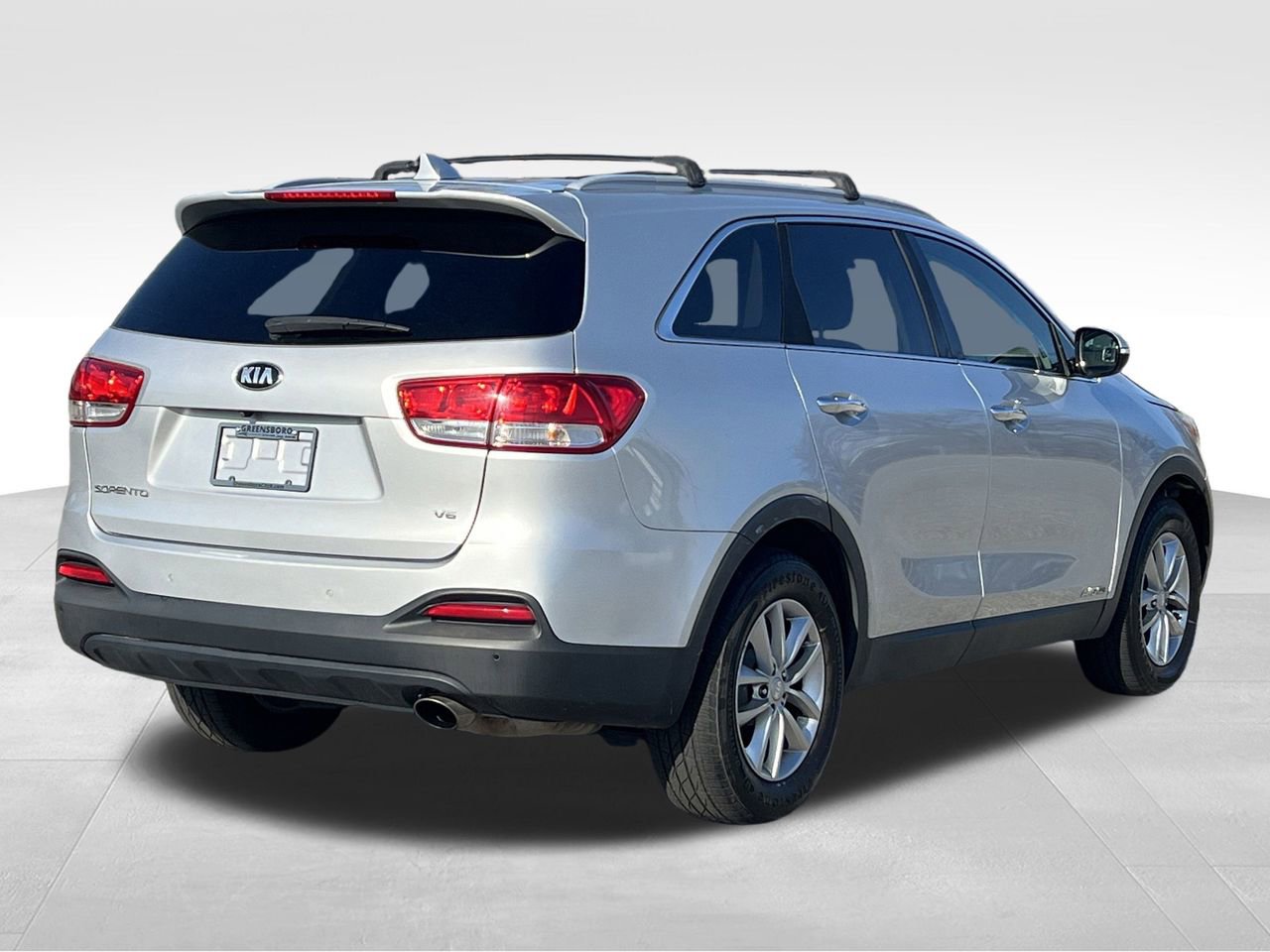 Used 2016 Kia Sorento LX w/ LX Convenience Package image 27