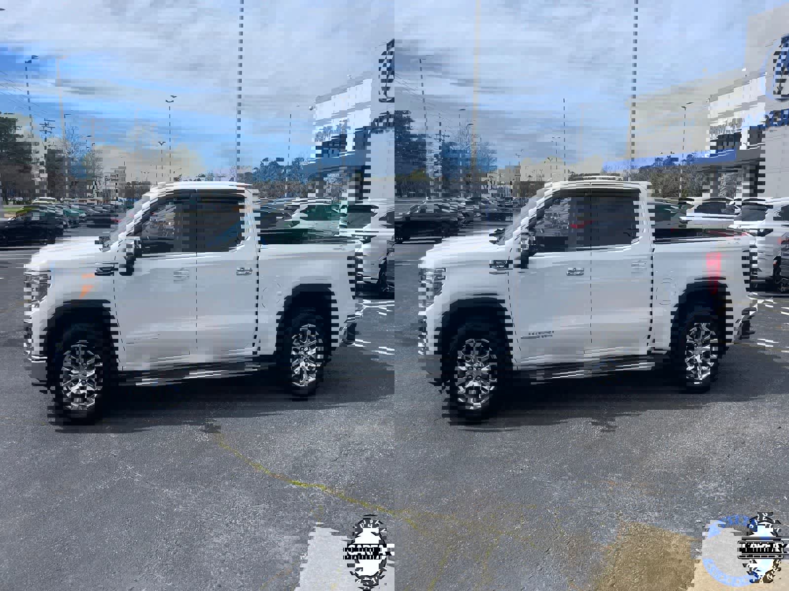 Used 2020 GMC Sierra 1500 SLT w/ SLT Premium Plus Package image 2