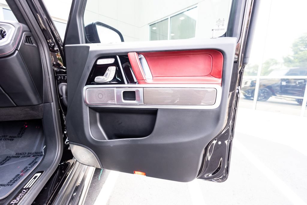 Used 2025 Mercedes-Benz G 550 image 43