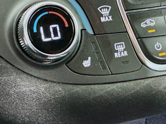 Used 2023 Chevrolet Malibu LT image 21