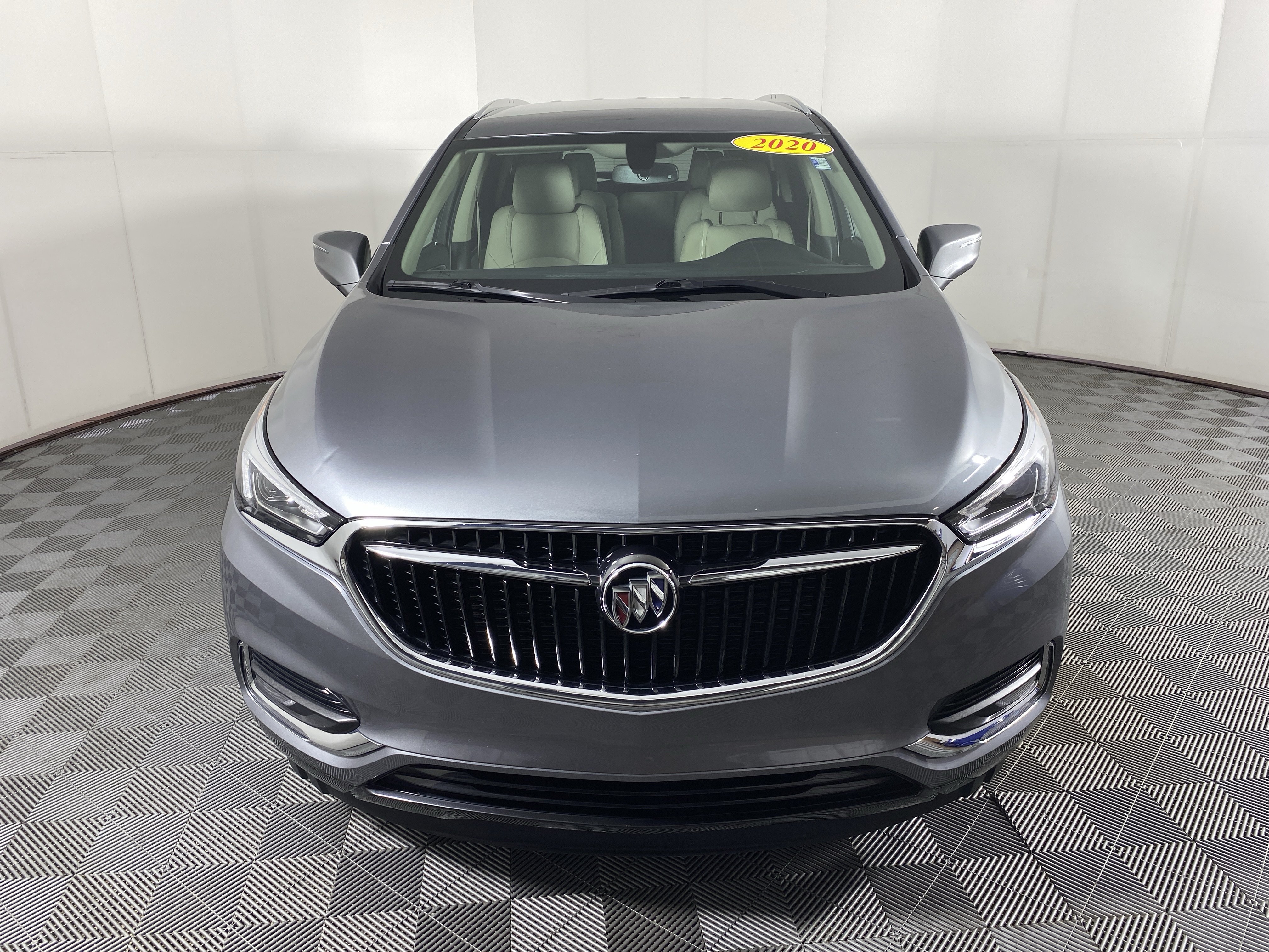 Used 2020 Buick Enclave Essence AWD/4WD image 11