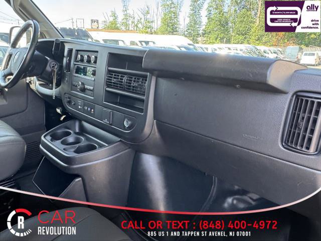 Used 2023 GMC Savana 2500 Extended w/ Driver Convenience Package image 33