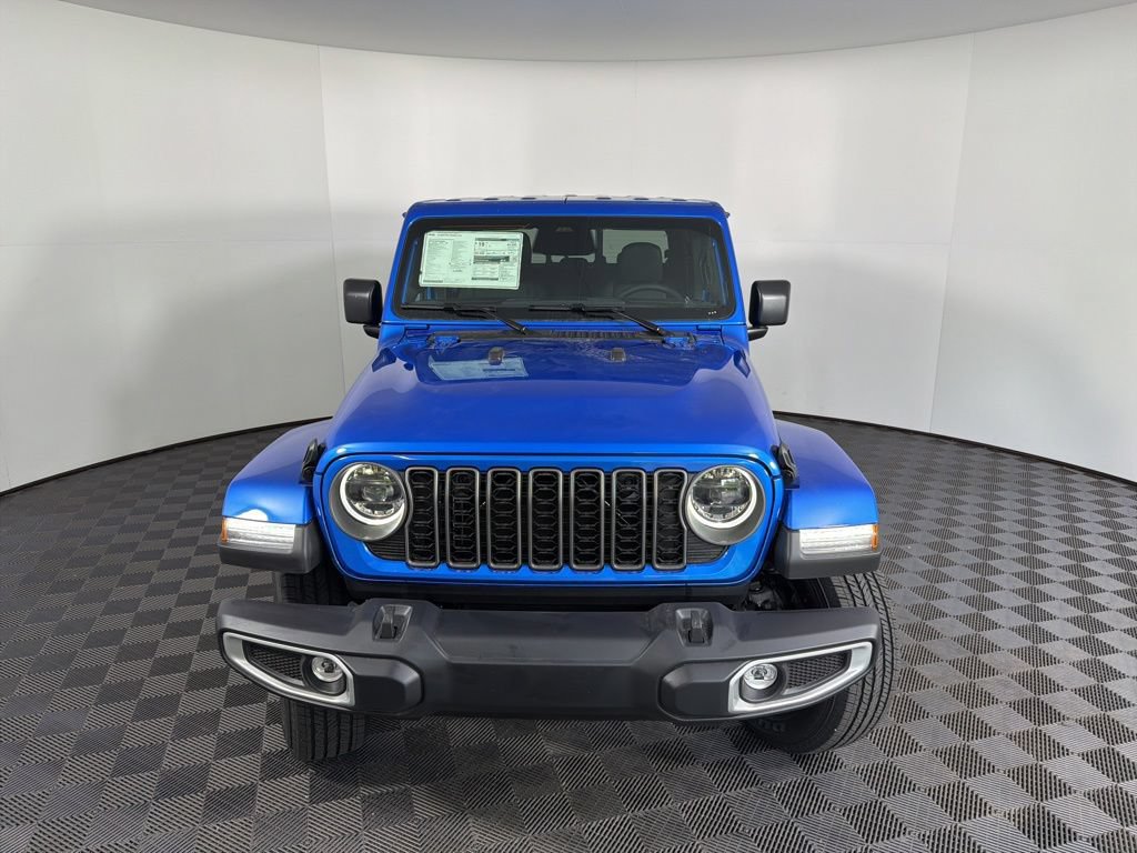 New 2026 Jeep Gladiator Sport AWD/4WD image 4