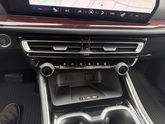 New 2026 Chevrolet Traverse Z71 w/ Enhanced Driving Package image 18