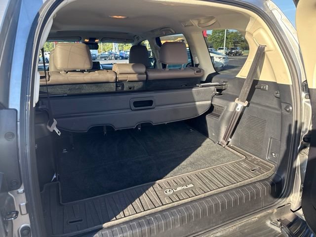 Used 2022 Lexus GX 460 Luxury w/ Accessory Package AWD/4WD image 20