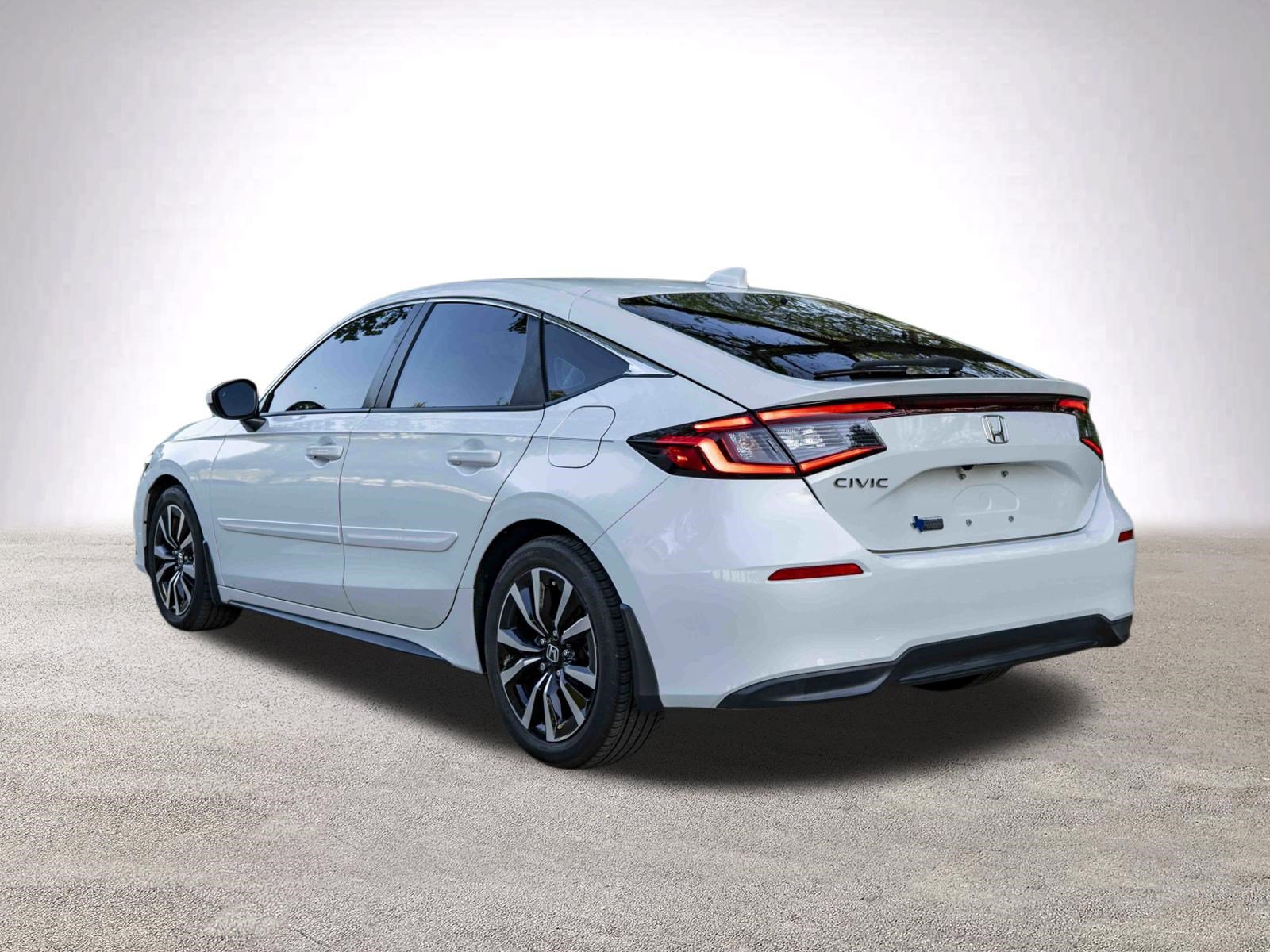 Used 2023 Honda Civic EX-L image 7