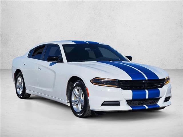 Used 2023 Dodge Charger SXT image 3