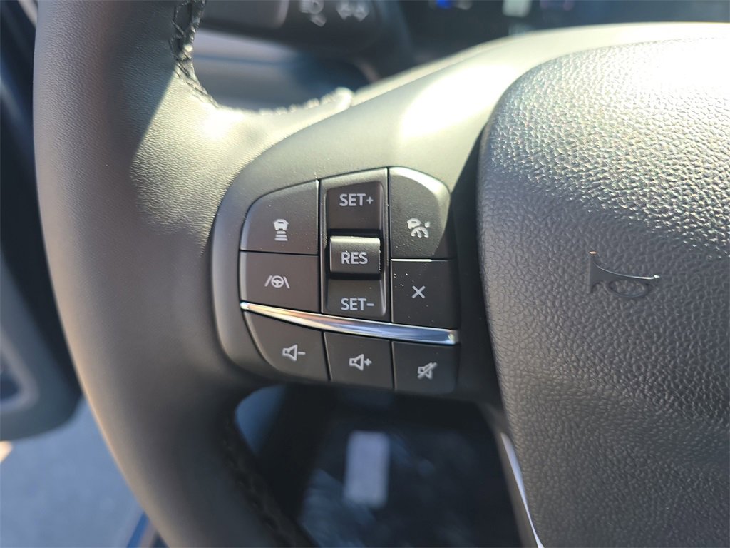 New 2025 Ford Maverick Lariat w/ Black Appearance Package image 28