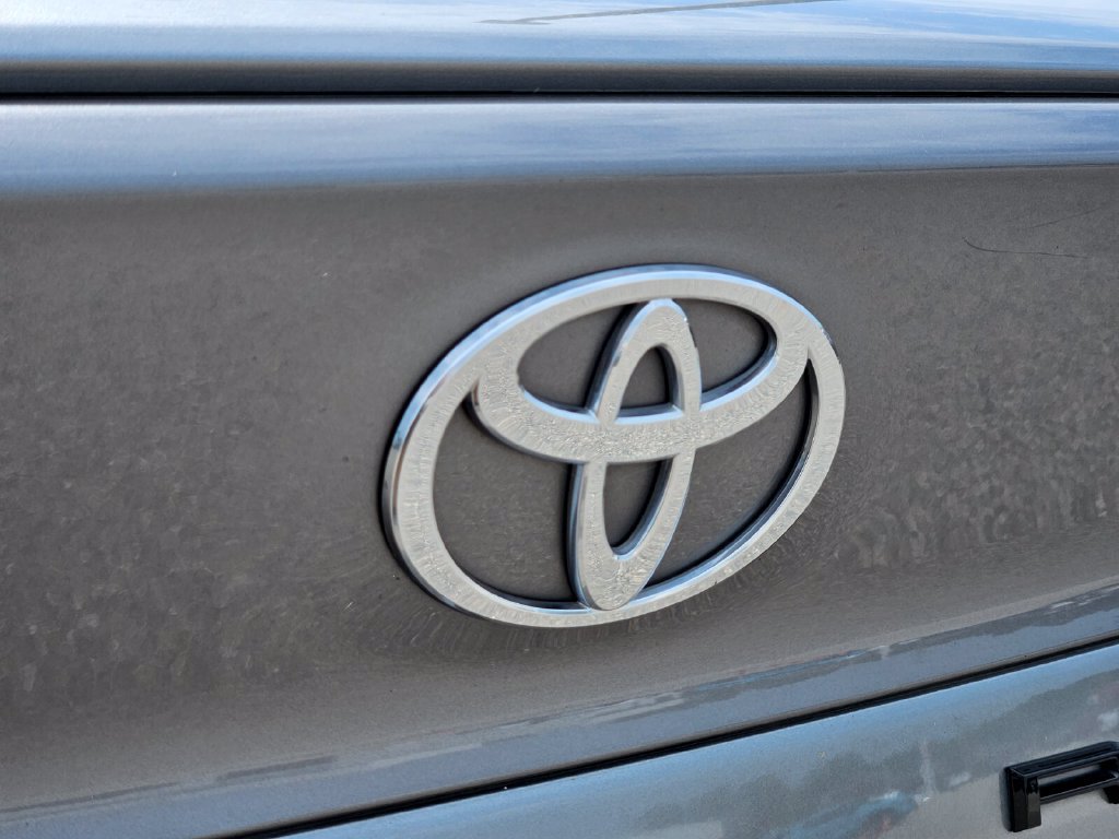 Certified 2025 Toyota Camry SE w/ Convenience Package FWD image 15
