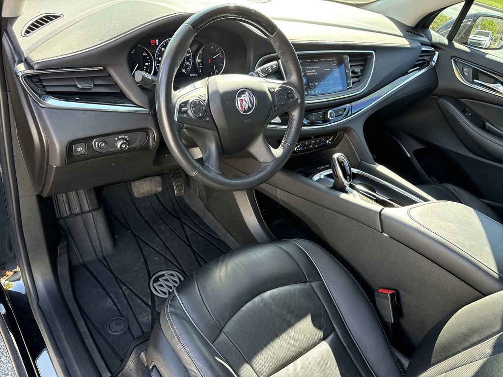 Used 2021 Buick Enclave Avenir w/ Avenir Technology Package image 13