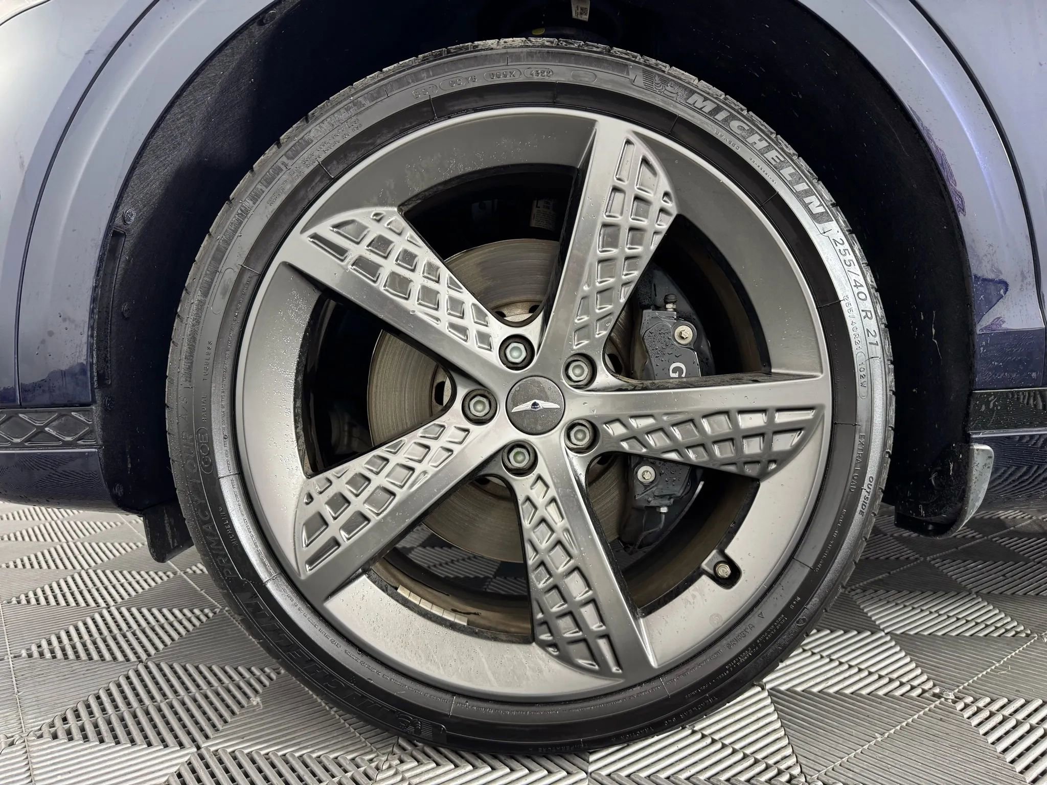 Used 2023 Genesis GV70 2.5T w/ Sport Prestige Package image 49