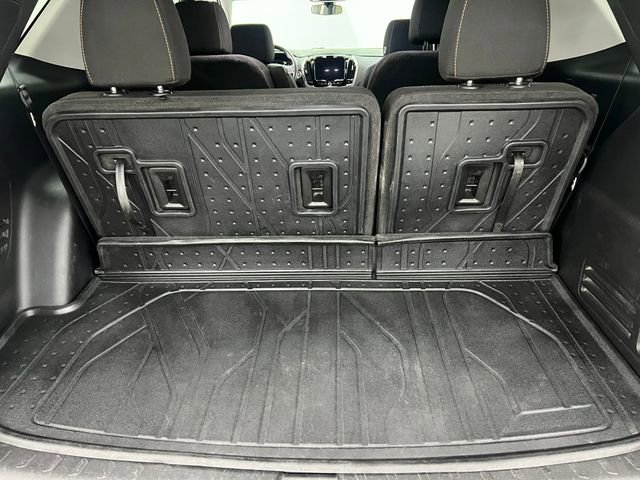 Used 2020 Chevrolet Traverse LT w/ LPO, Floor Liner Package image 28