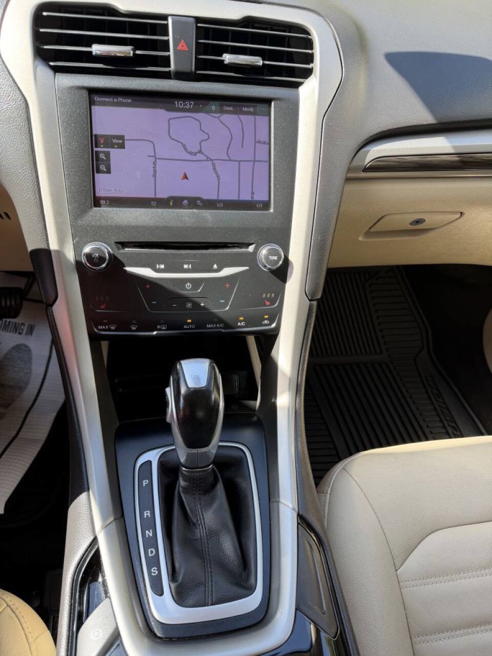 Used 2013 Ford Fusion SE FWD image 14