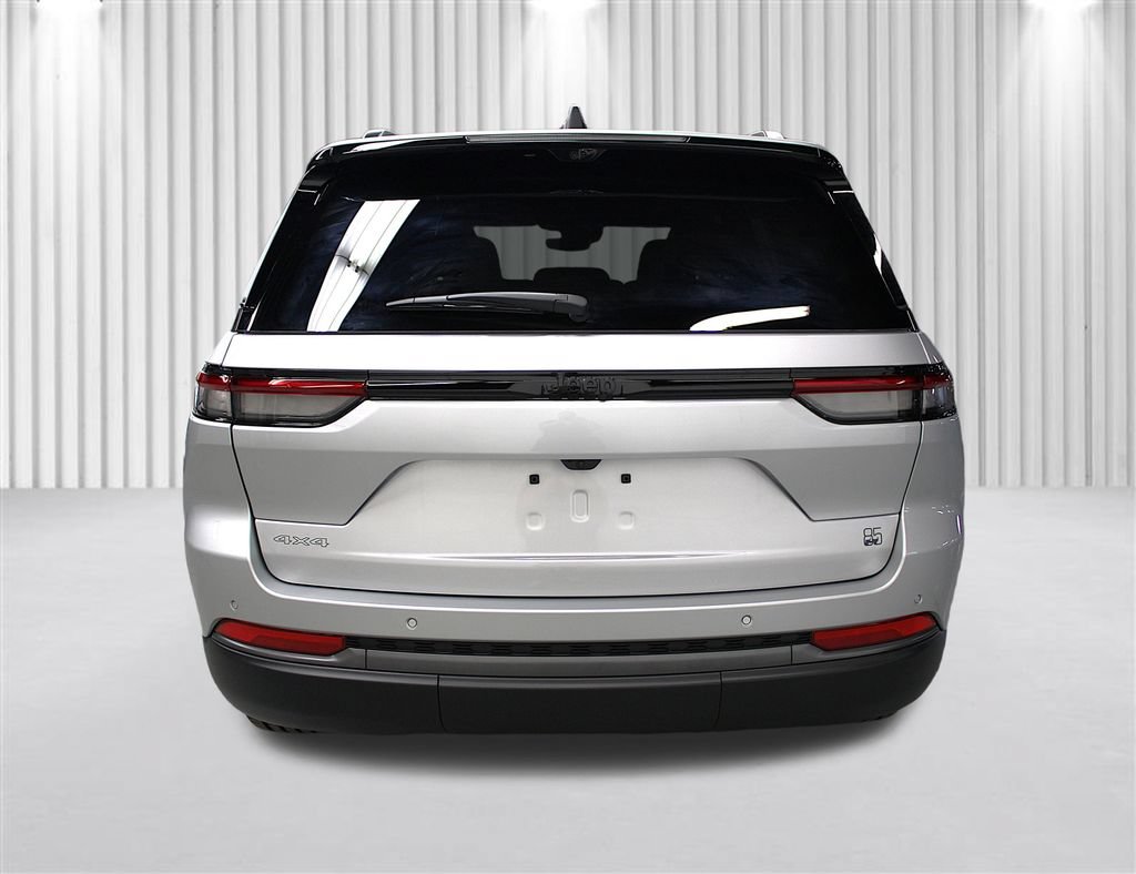 New 2026 Jeep Grand Cherokee Limited AWD/4WD image 4