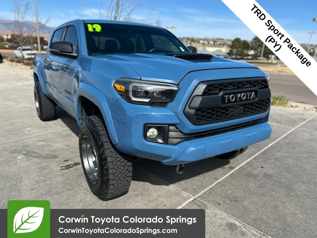 Used 2019 Toyota Tacoma TRD Sport w/ Technology Package image 1