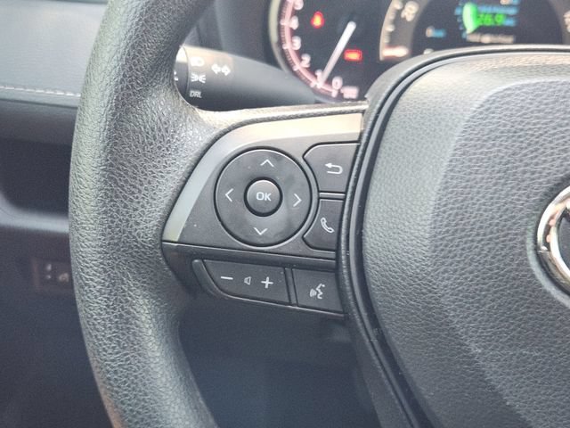 Used 2024 Toyota RAV4 LE FWD image 27