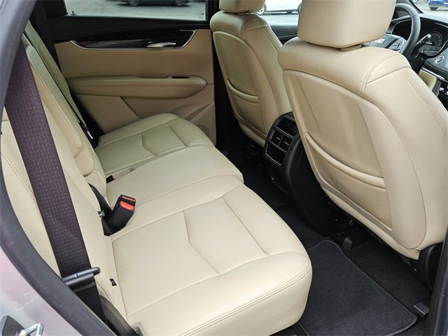 Used 2018 Cadillac XT5 FWD image 20