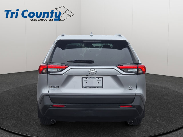 Certified 2021 Toyota RAV4 LE AWD/4WD image 7