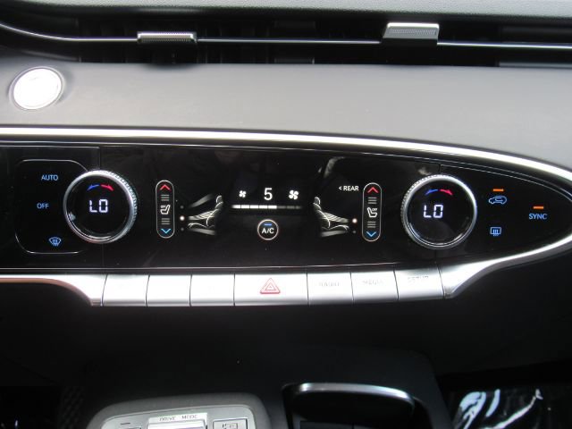 Used 2022 Genesis GV70 2.5T w/ Select Package image 48