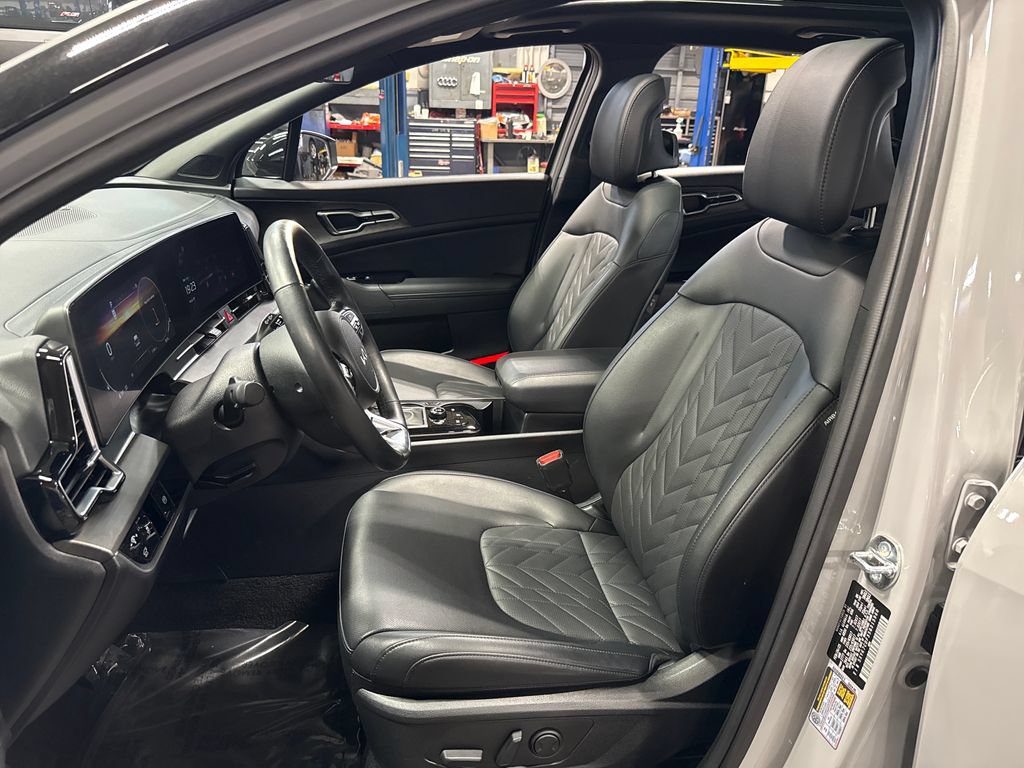 Used 2025 Kia Sportage X-Pro AWD/4WD image 9