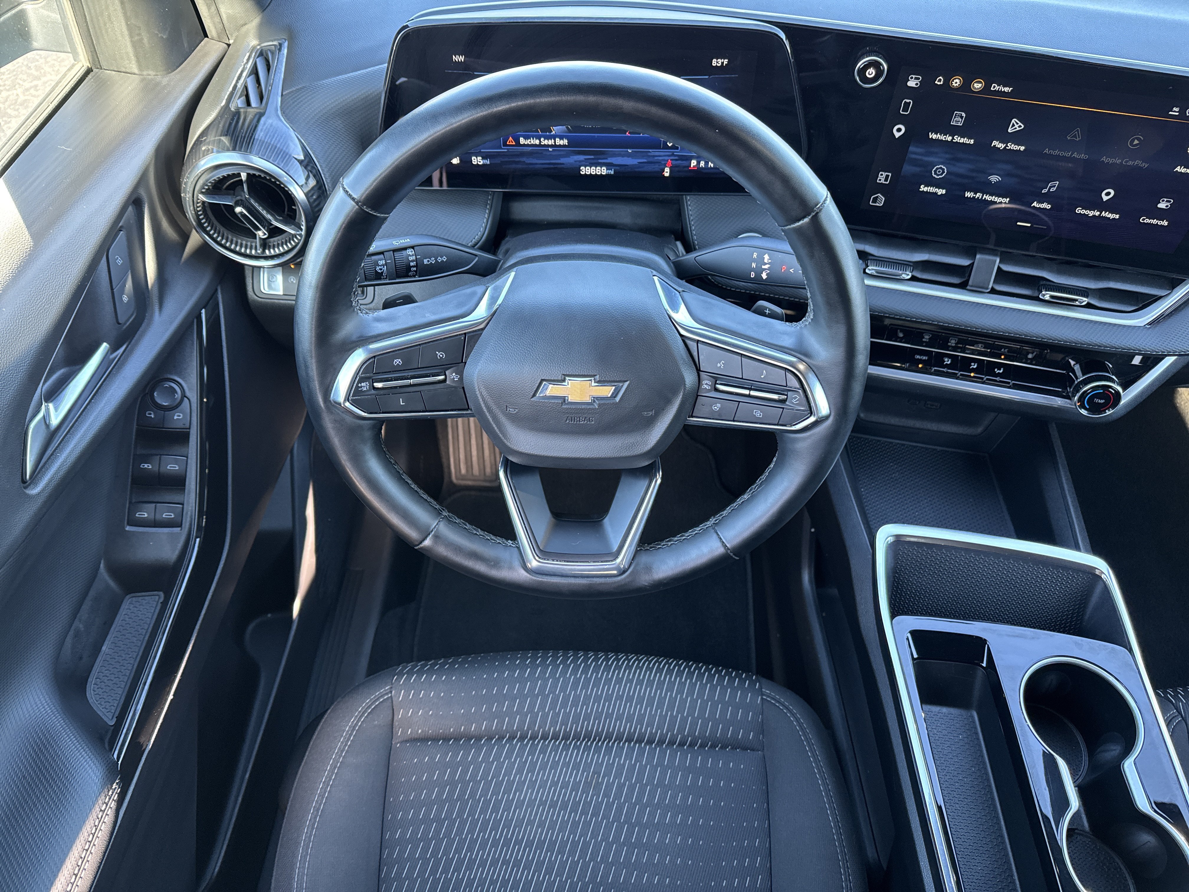 Used 2025 Chevrolet Equinox LT FWD image 17