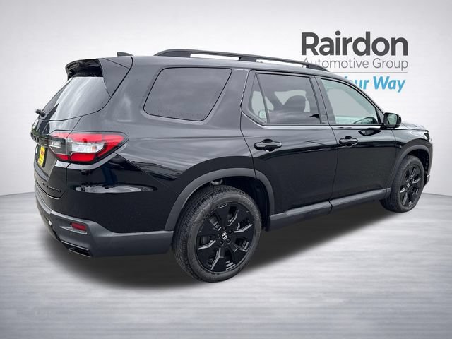 Used 2026 Honda Pilot Black Edition image 7