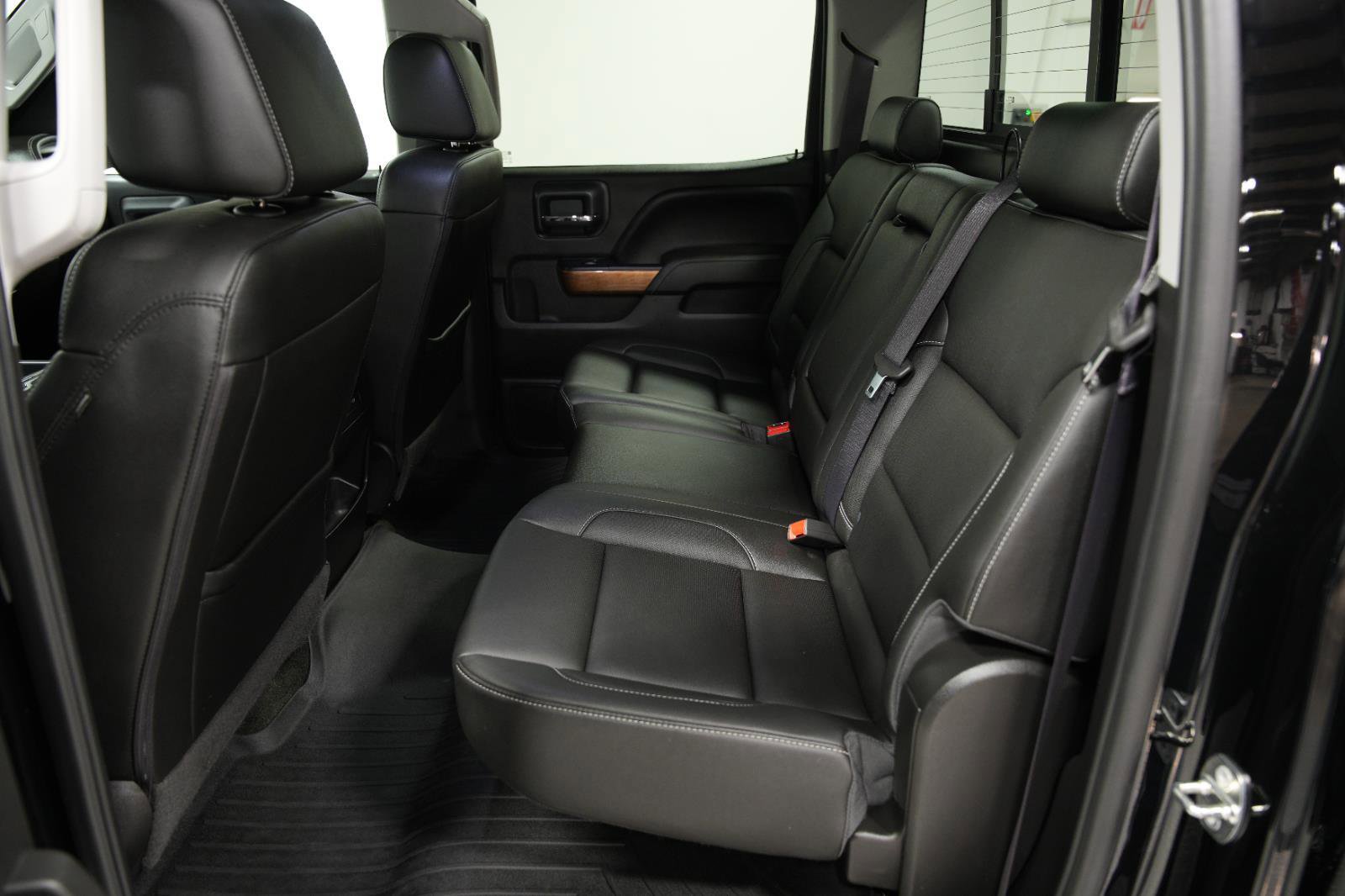 Used 2017 Chevrolet Silverado 1500 LTZ w/ Sport Package image 18