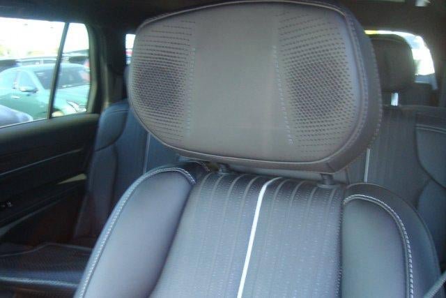 New 2026 Cadillac Vistiq Luxury image 8