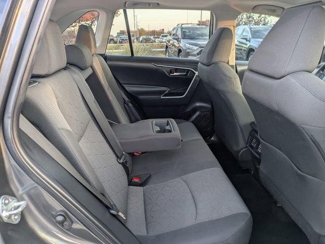 Used 2022 Toyota RAV4 XLE w/ Convenience Package image 29