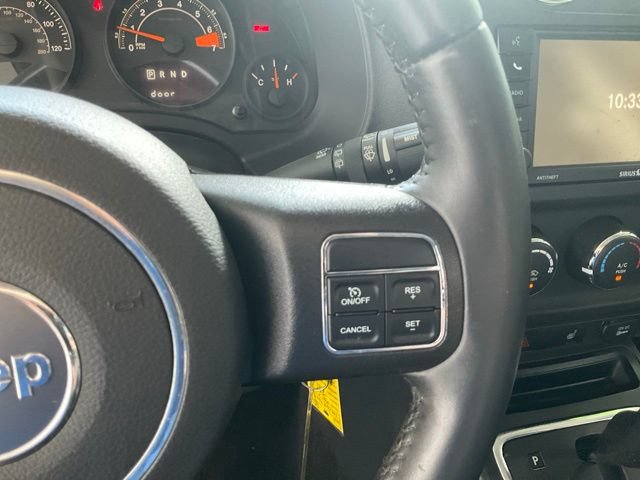 Used 2017 Jeep Patriot Latitude AWD/4WD image 9