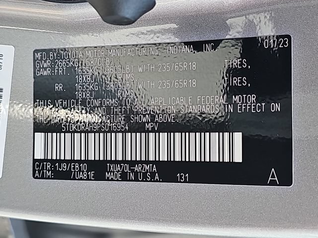 Used 2023 Toyota Highlander XLE FWD image 39