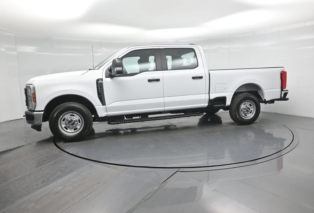 New 2026 Ford F250 XL w/ XL Chrome Package RWD image 26