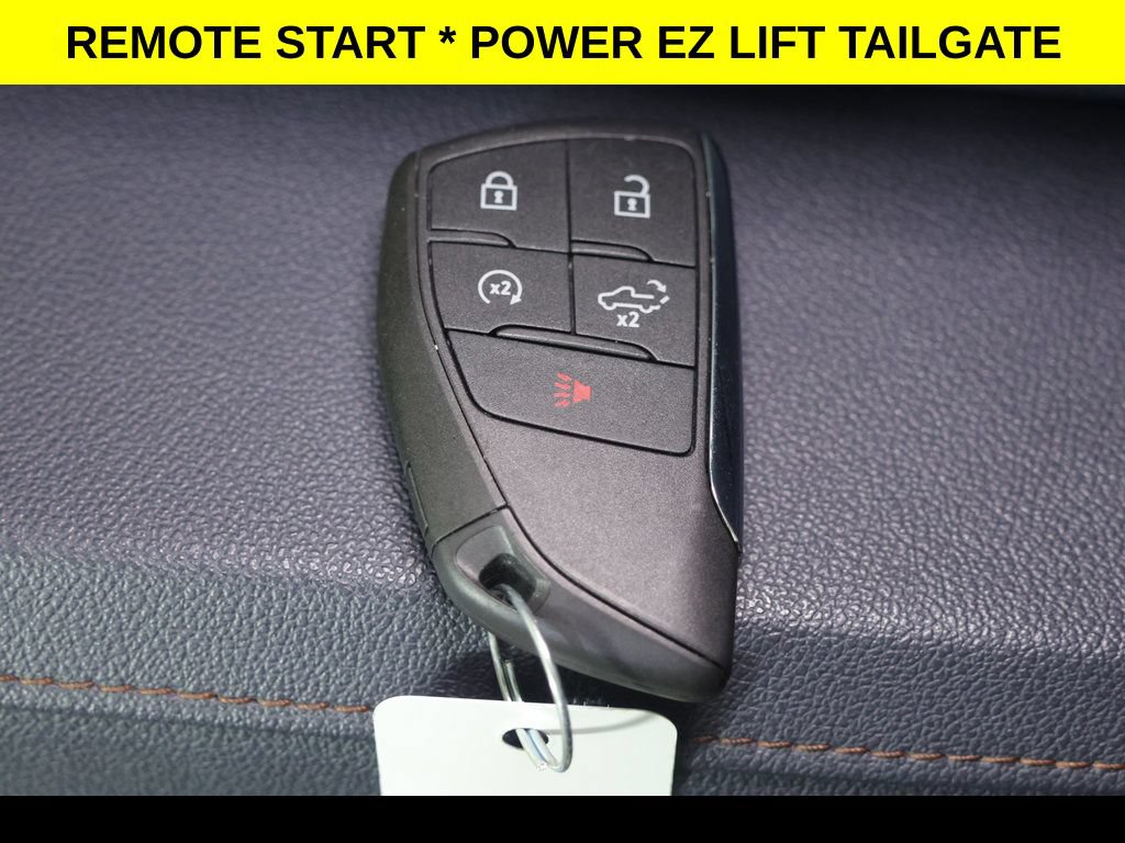 Used 2025 Chevrolet Silverado 3500 High Country w/ Technology Package AWD/4WD image 13