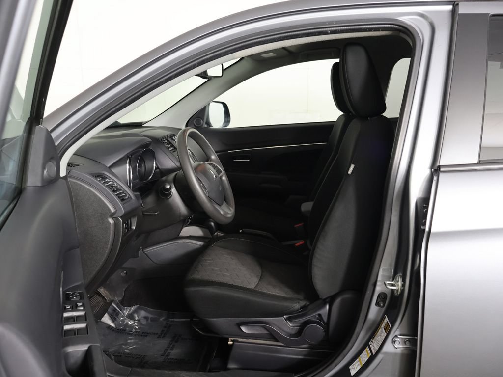 Used 2024 Mitsubishi Outlander Sport ES AWD/4WD image 25