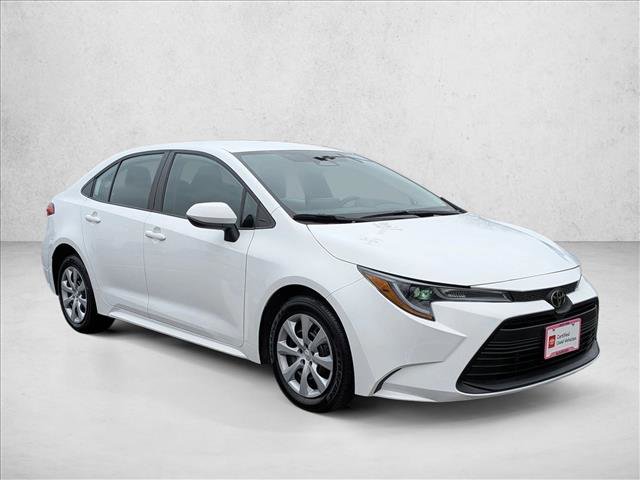 Certified 2023 Toyota Corolla LE image 3