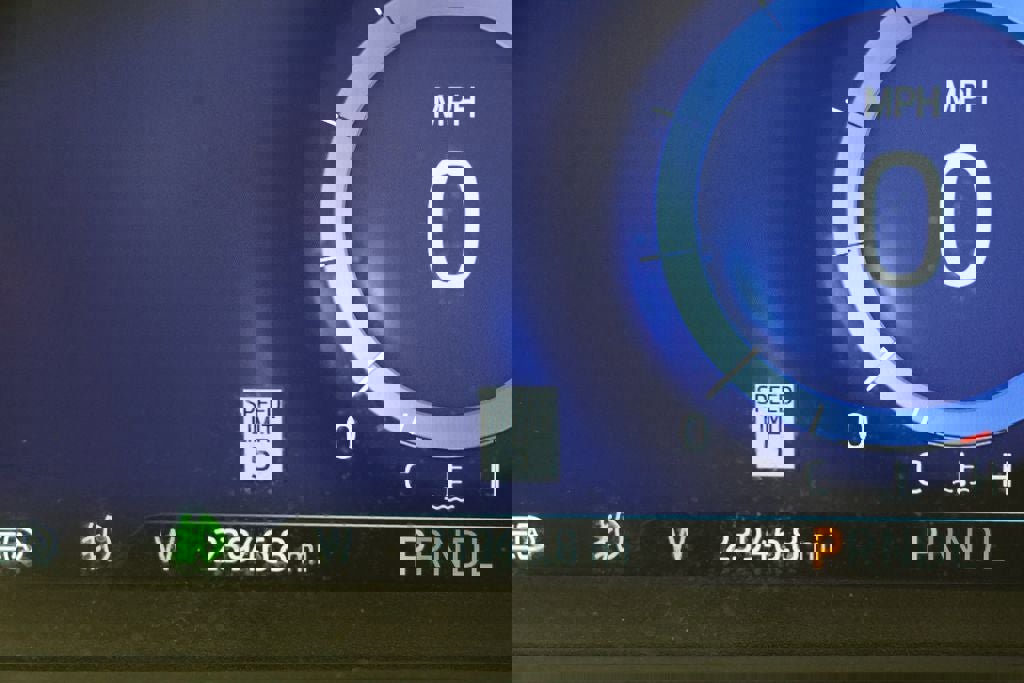 Used 2022 Ford Explorer Platinum w/ Equipment Group 601A image 18