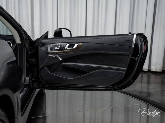 Used 2015 Mercedes-Benz SL 550 image 34