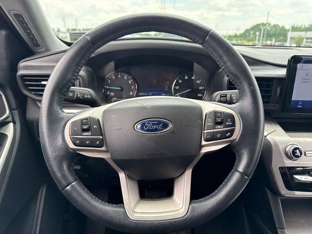 Used 2021 Ford Explorer XLT AWD/4WD image 40
