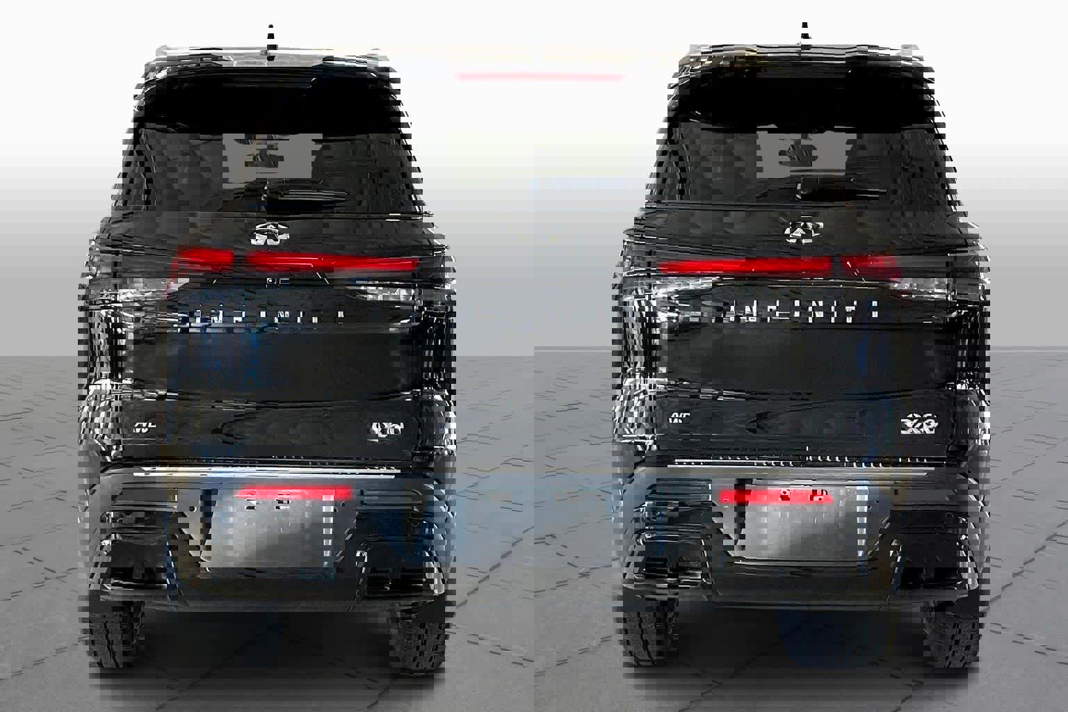 Used 2023 INFINITI QX60 Luxe w/ Cargo Package image 4