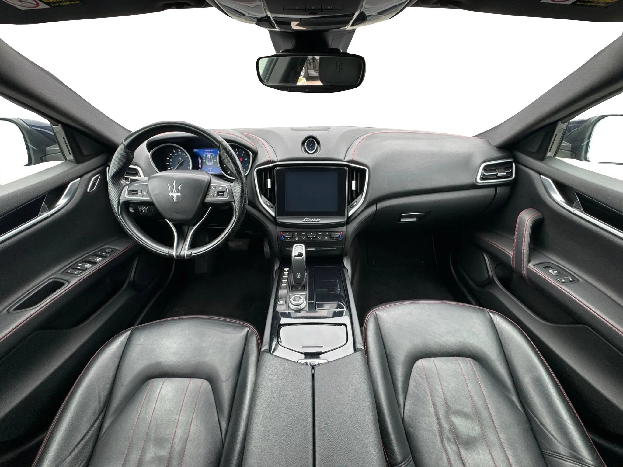 Used 2020 Maserati Ghibli S image 17