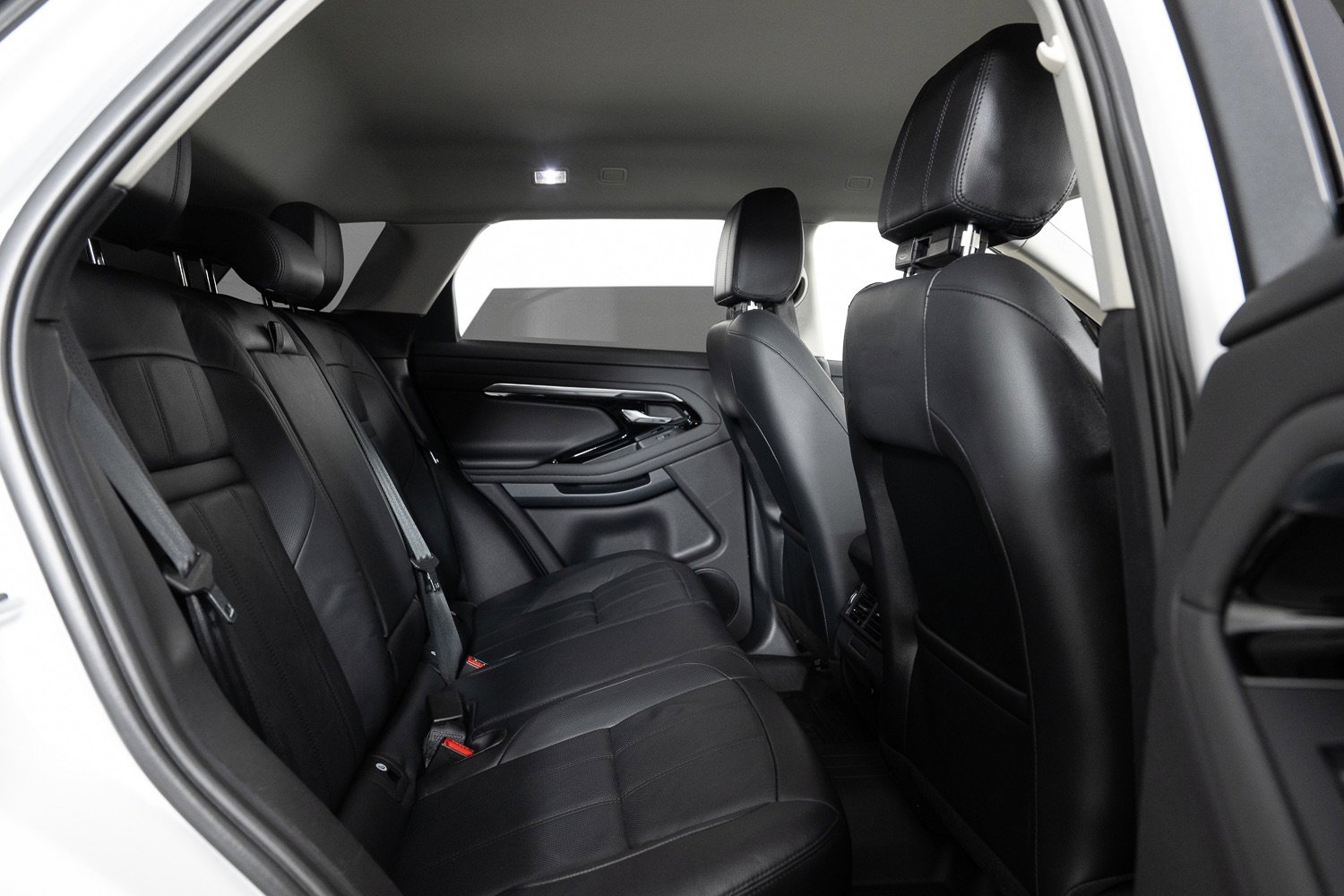 Used 2020 Land Rover Range Rover Evoque S image 22