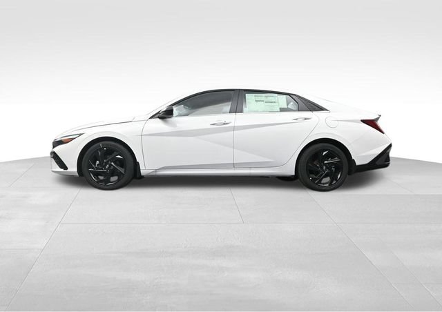 New 2026 Hyundai Elantra SEL Sport Premium FWD image 33