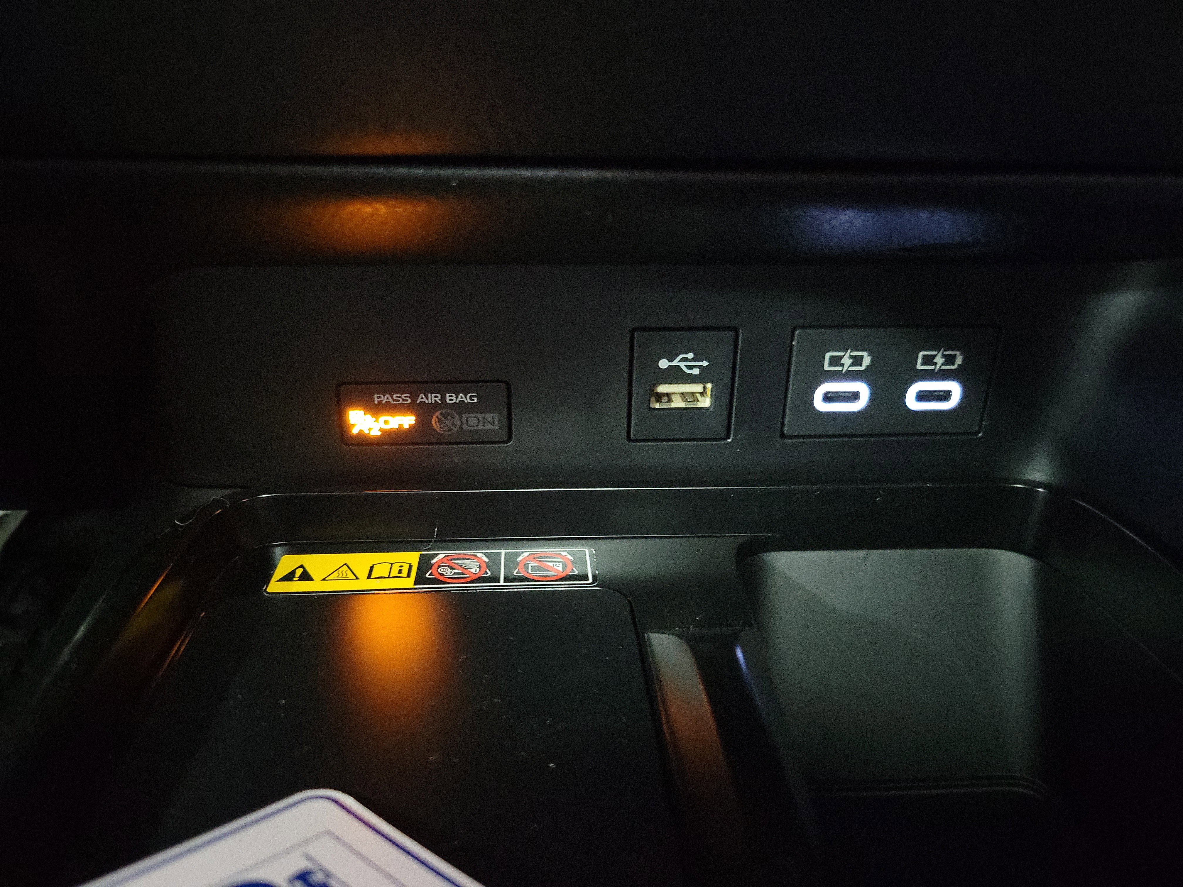 New 2026 Toyota Camry SE w/ Multimedia Upgrade Package AWD/4WD image 26