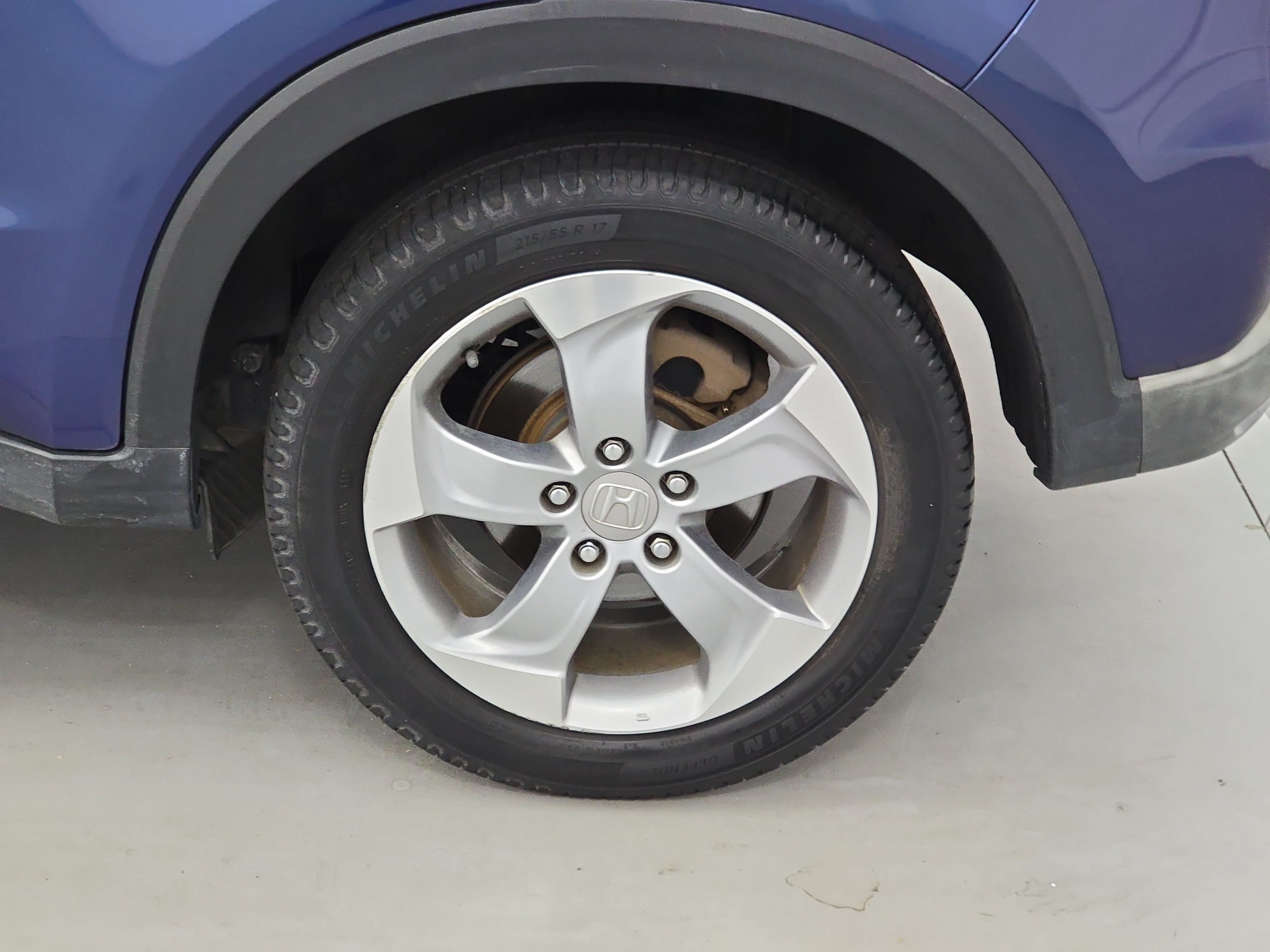 Used 2016 Honda HR-V EX image 32