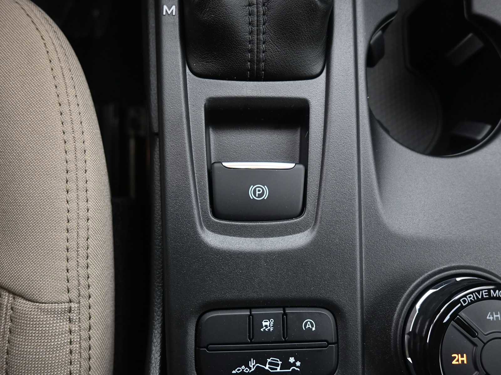 New 2025 Ford Ranger XLT w/ Equipment Group 301A High image 45