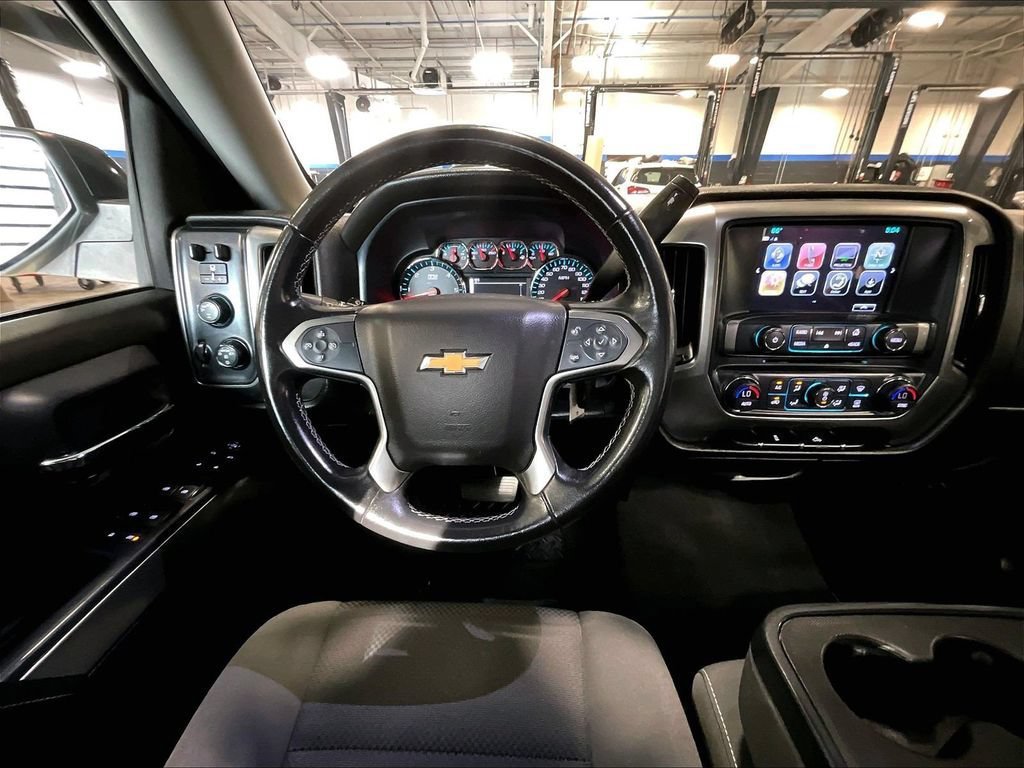 Used 2019 Chevrolet Silverado 1500 LT w/ All Star Edition AWD/4WD image 17