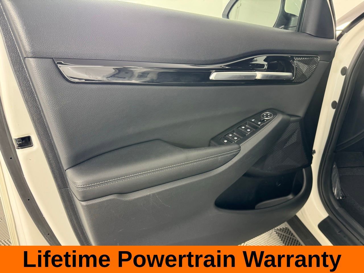 Used 2025 Kia Seltos EX w/ EX Sunroof Package image 10